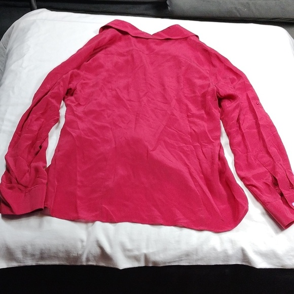 Tommy Bahama 100% silk women's long sleeved button down blouse size large - Picture 10 of 14